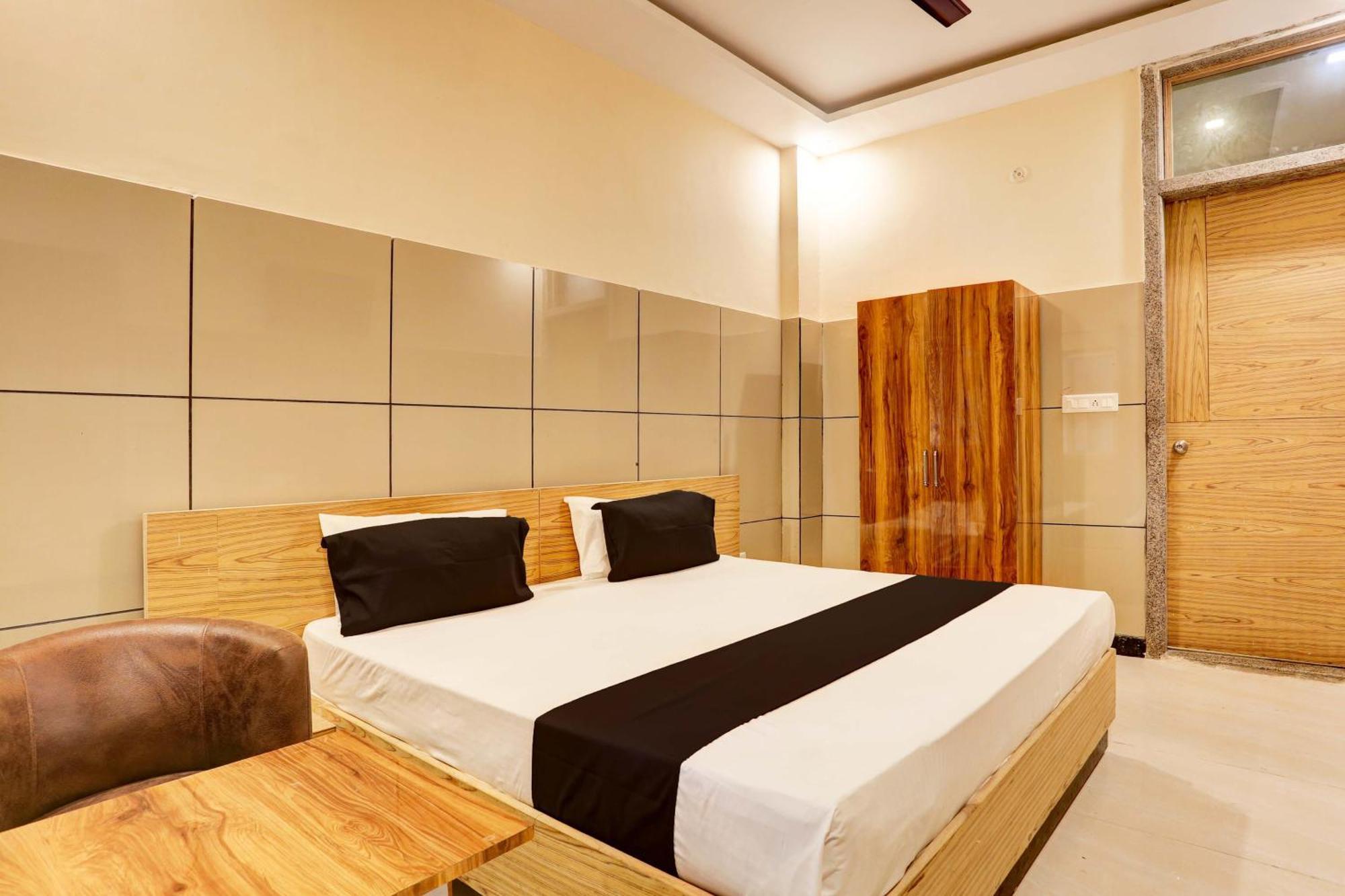 Hotel O 7 Lucknow Exterior photo